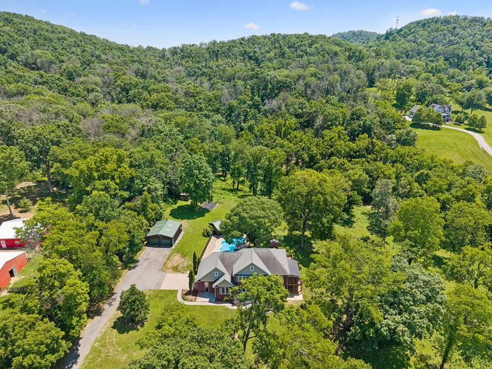 2671 Sanford Rd Nolensville, TN 37135