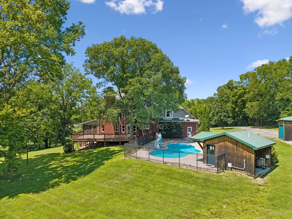 2671 Sanford Rd Nolensville, TN 37135