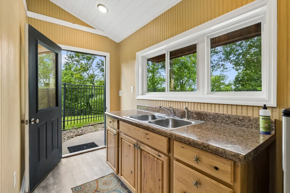 2671 Sanford Rd Nolensville, TN 37135