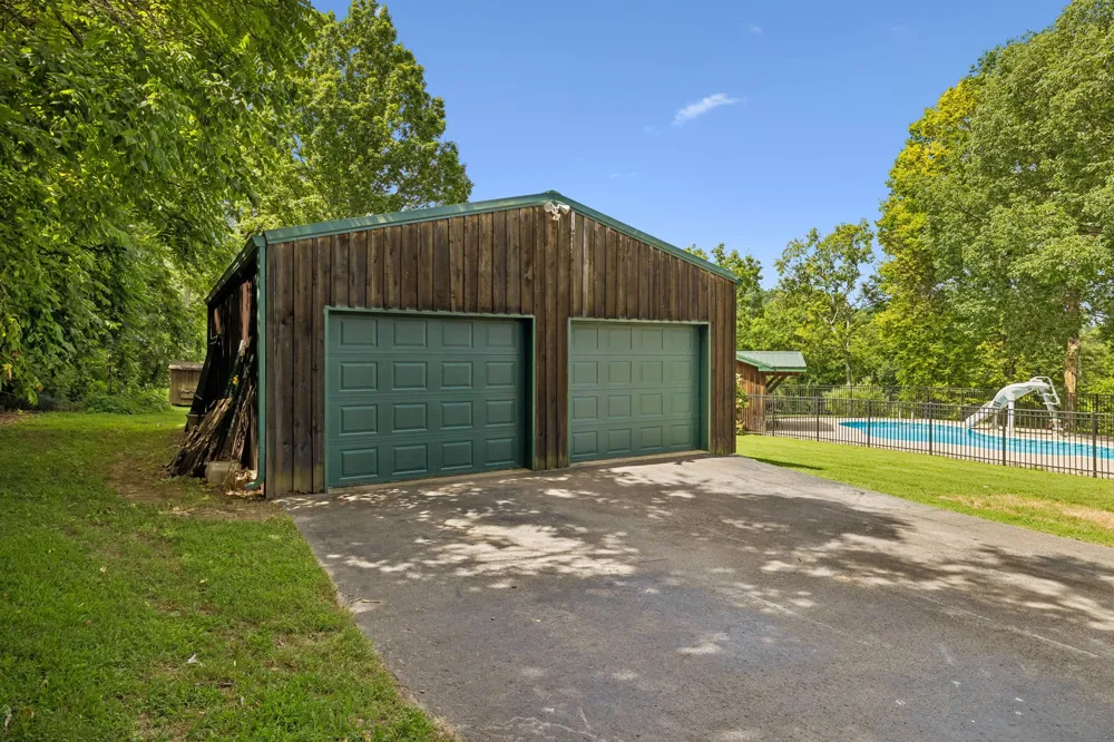 2671 Sanford Rd Nolensville, TN 37135
