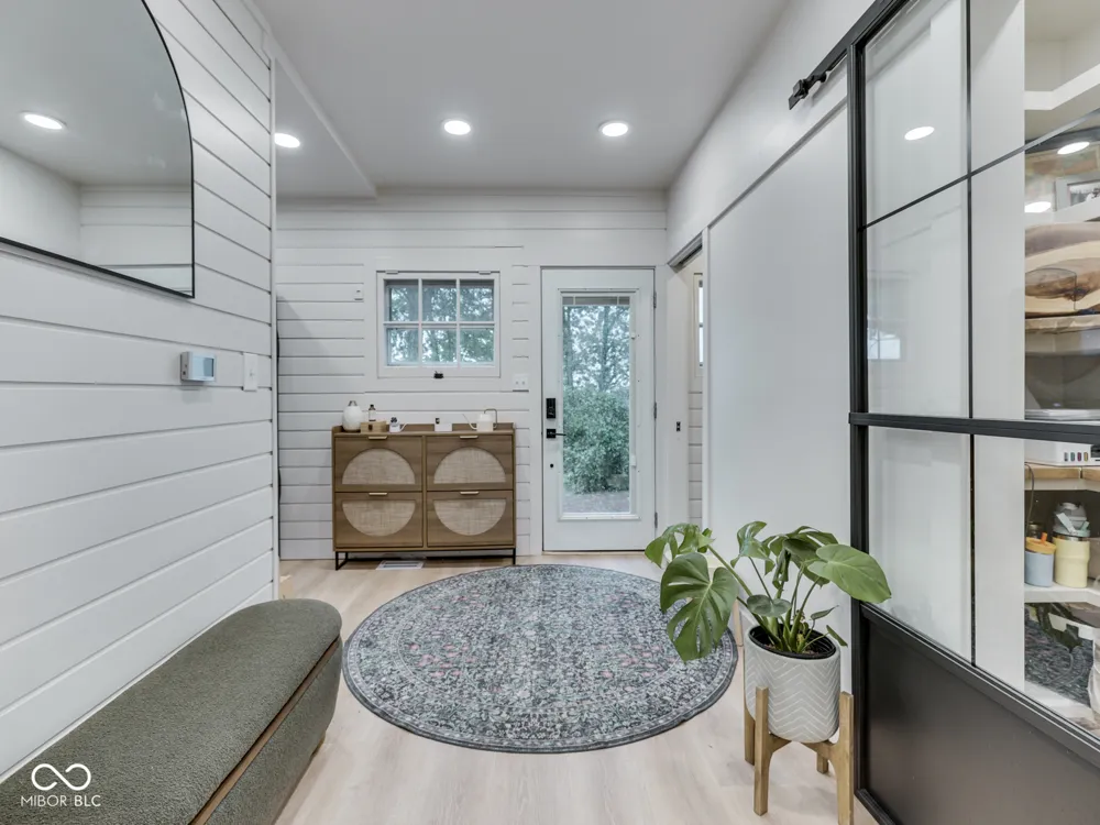 2058 W 100 S Franklin, IN 46131