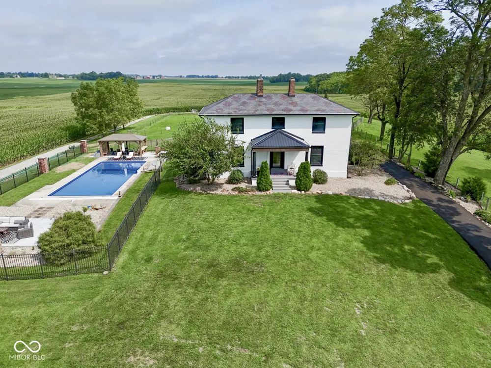 2058 W 100 S Franklin, IN 46131