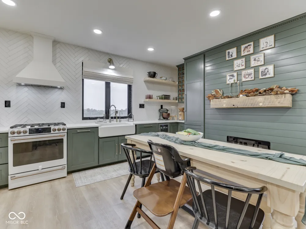 2058 W 100 S Franklin, IN 46131