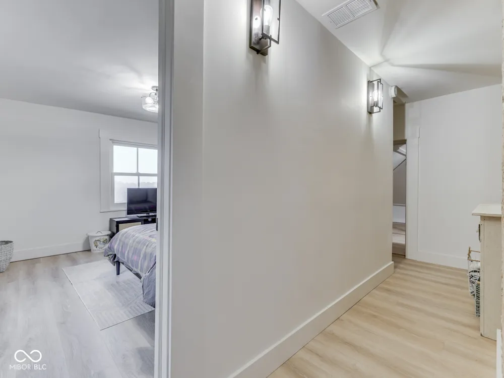 2058 W 100 S Franklin, IN 46131