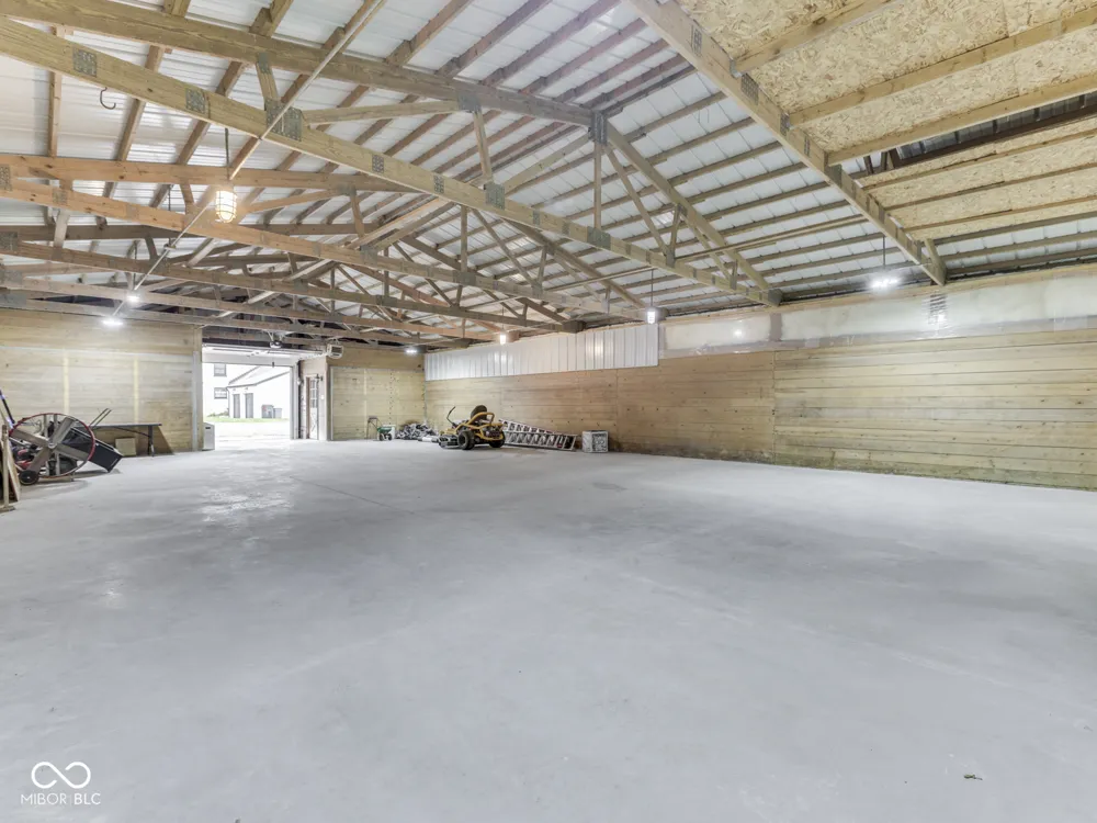 2058 W 100 S Franklin, IN 46131