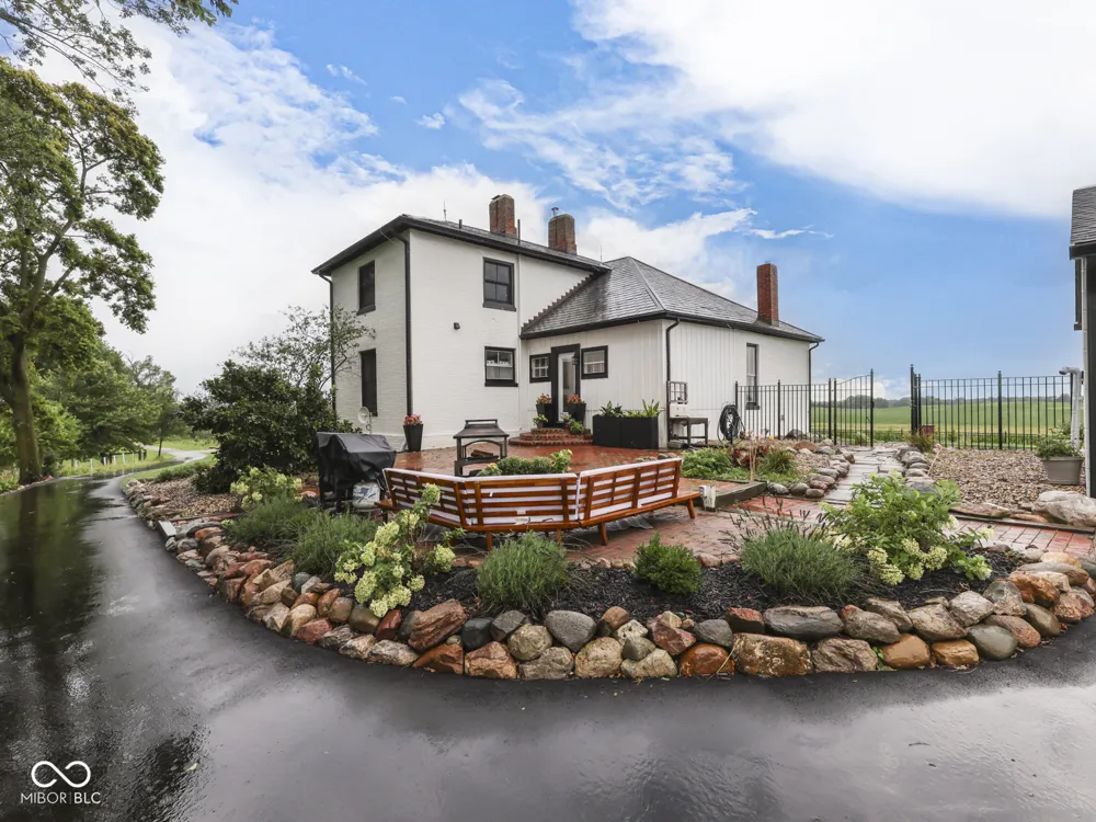 2058 W 100 S Franklin, IN 46131