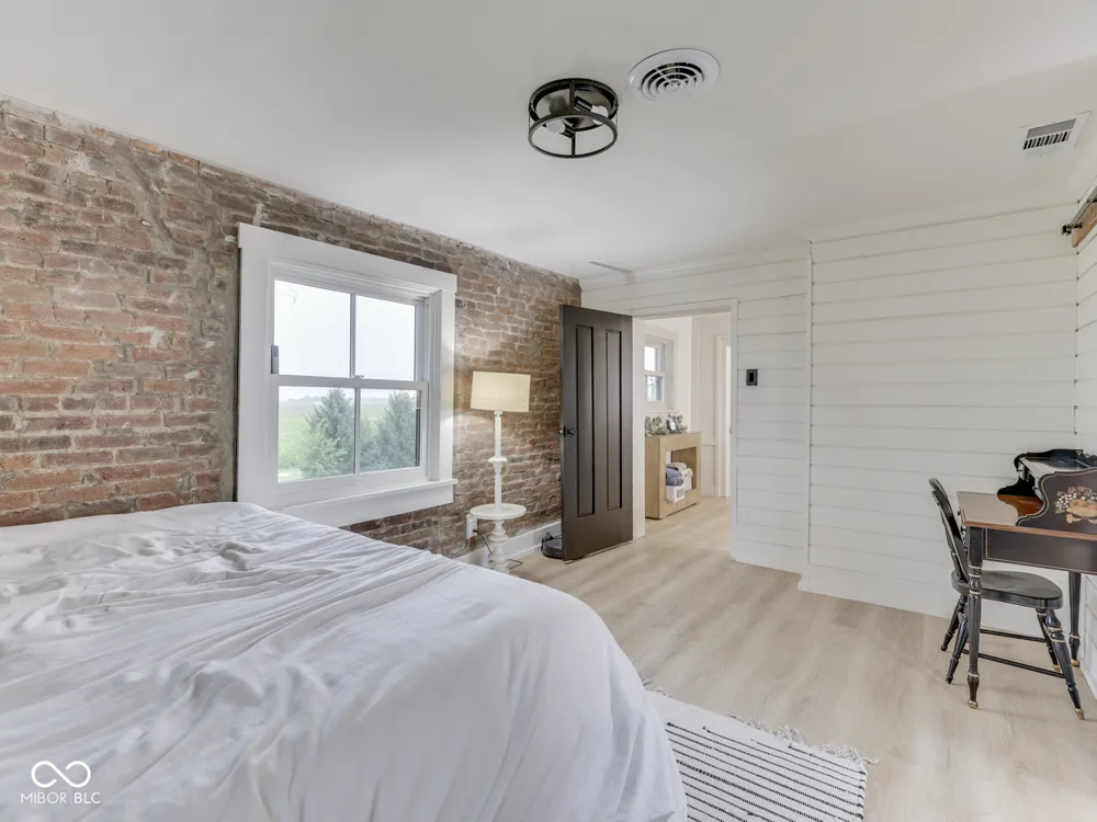 2058 W 100 S Franklin, IN 46131
