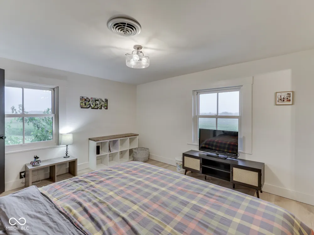 2058 W 100 S Franklin, IN 46131