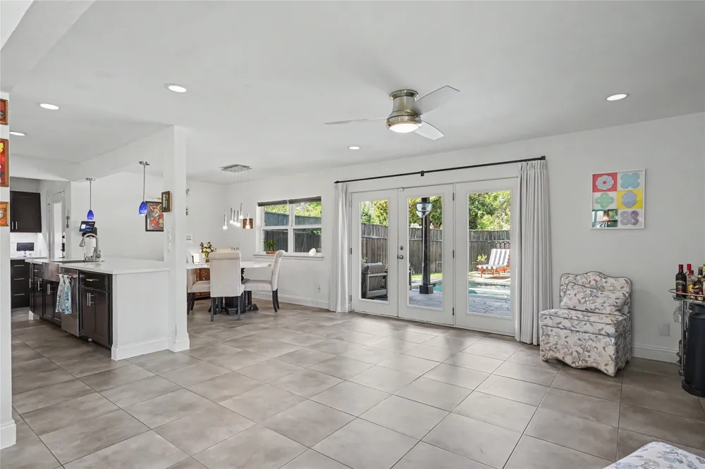 1605 Blake Drive Richardson, TX 75081
