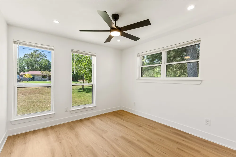 423 Rita Lane Duncanville, TX 75116