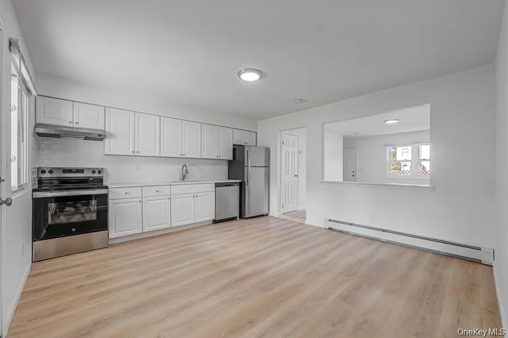 54 Evergreen ##A West Babylon, NY 11704