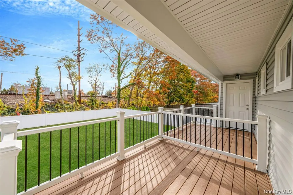 54 Evergreen ##A West Babylon, NY 11704
