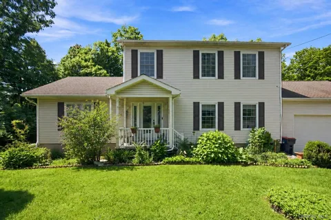 36 Hillside Avenue