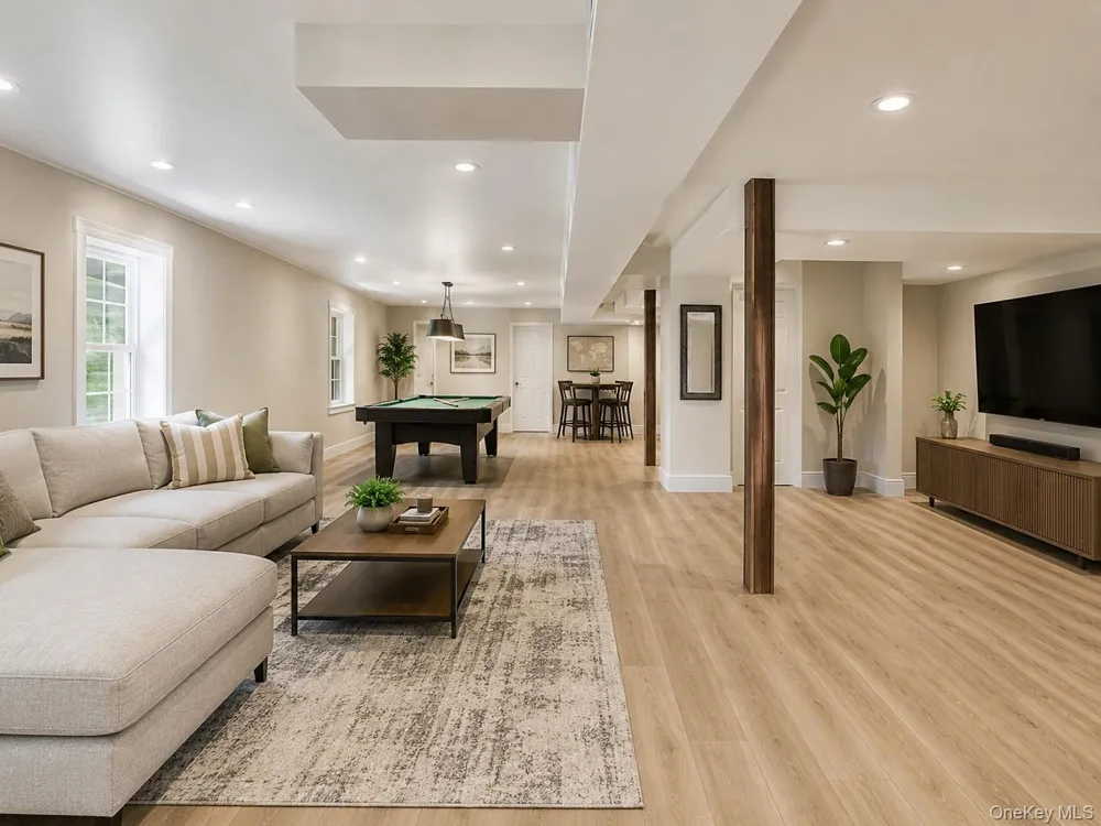 36 Hillside Avenue Wingdale, NY 12594