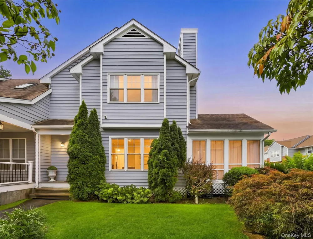 21 Taconic Street Poughkeepsie, NY 12603