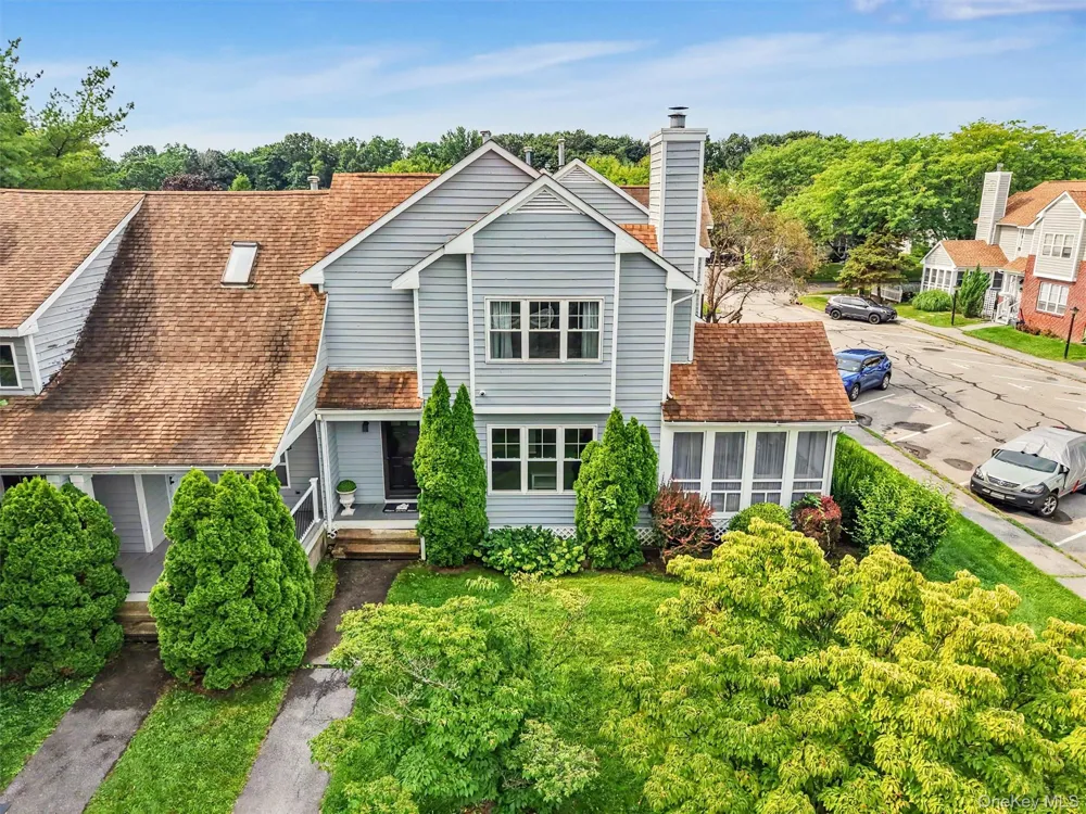 21 Taconic Street Poughkeepsie, NY 12603