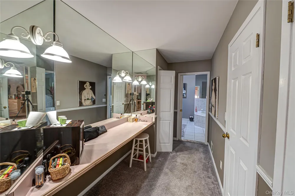 5 Princess Tree Court Port Jefferson, NY 11777