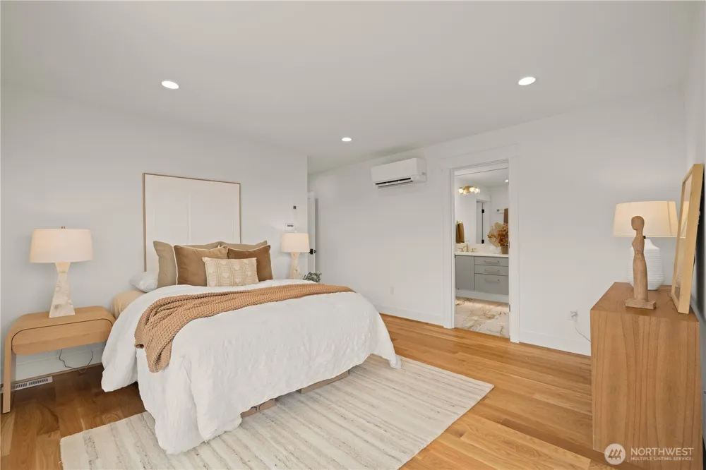 2903 3rd Avenue Seattle, WA 98109
