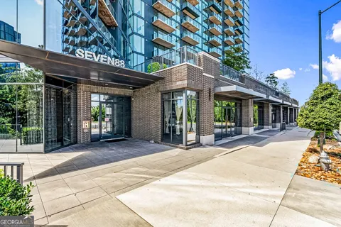 788 W Marietta ST NW