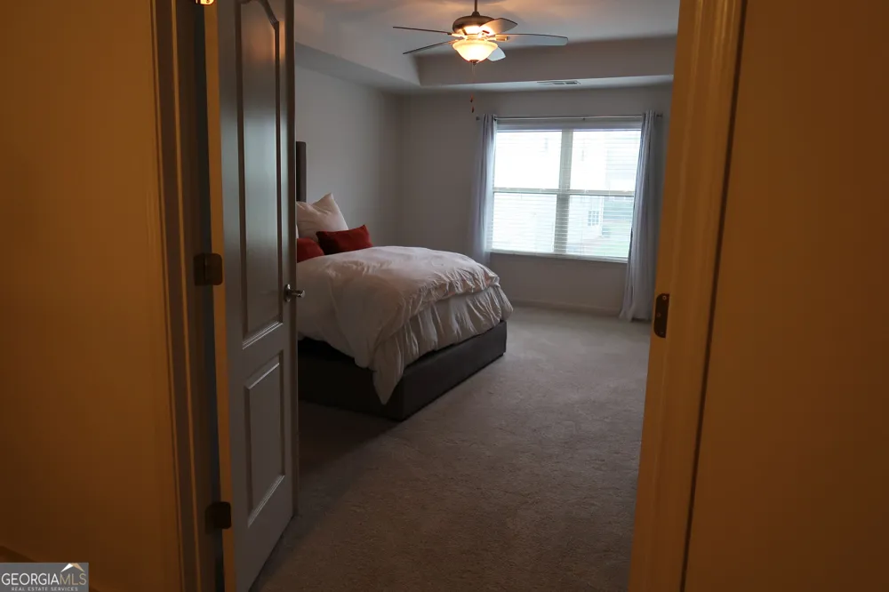 5740 Radford LOOP Fairburn, GA 30213