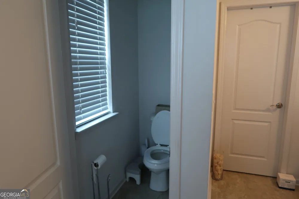 5740 Radford LOOP Fairburn, GA 30213