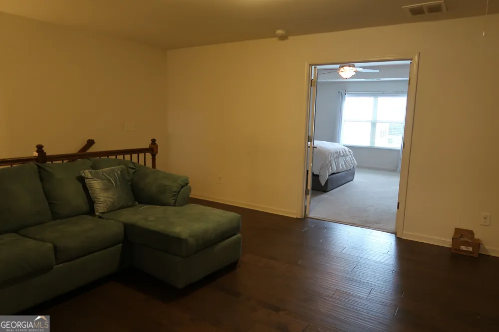 5740 Radford LOOP Fairburn, GA 30213