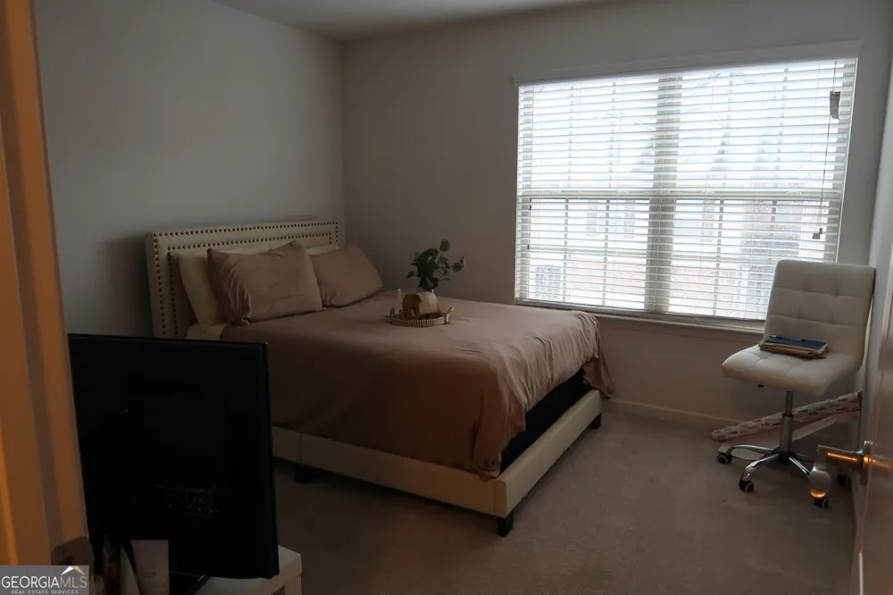5740 Radford LOOP Fairburn, GA 30213