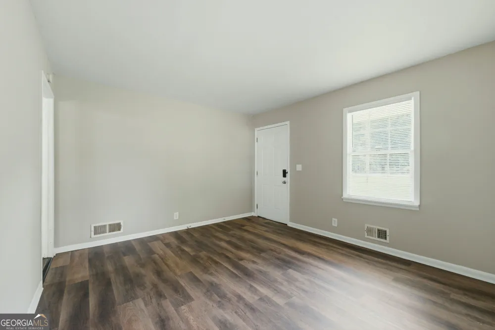 3444 Linecrest RD Ellenwood, GA 30294