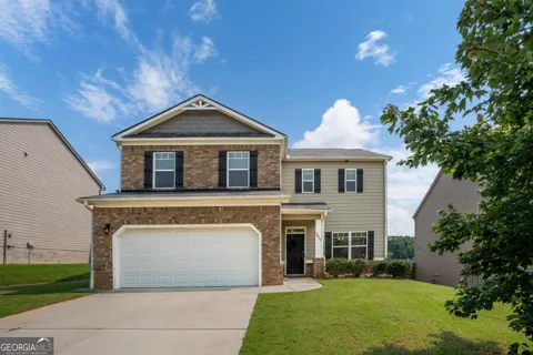 2052 Massey LN