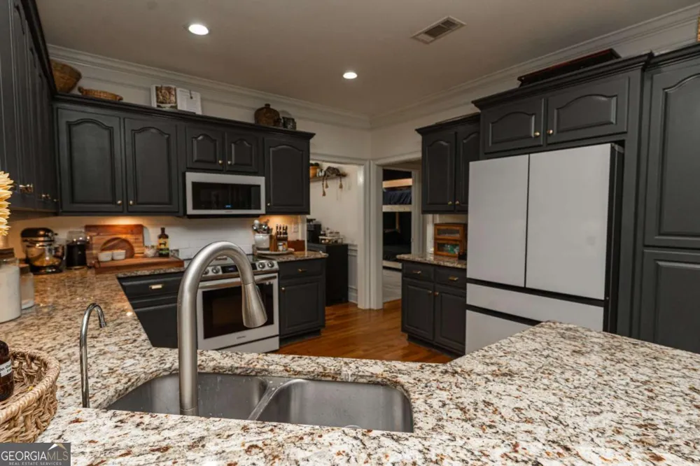 116 Hearthstone DR Leesburg, GA 31763