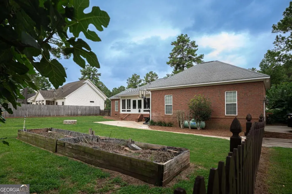 116 Hearthstone DR Leesburg, GA 31763