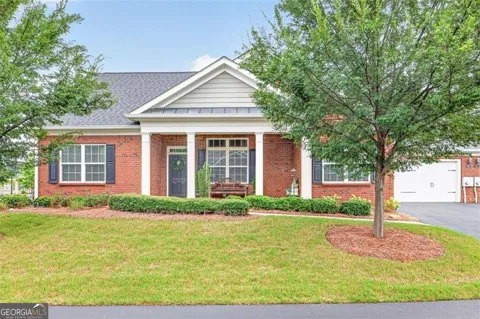 3581 Lindenridge DR