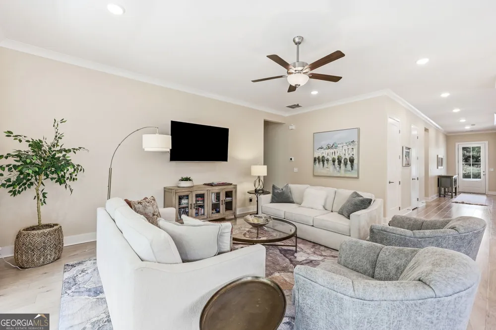 7012 Cottage Grove DR Flowery Branch, GA 30542