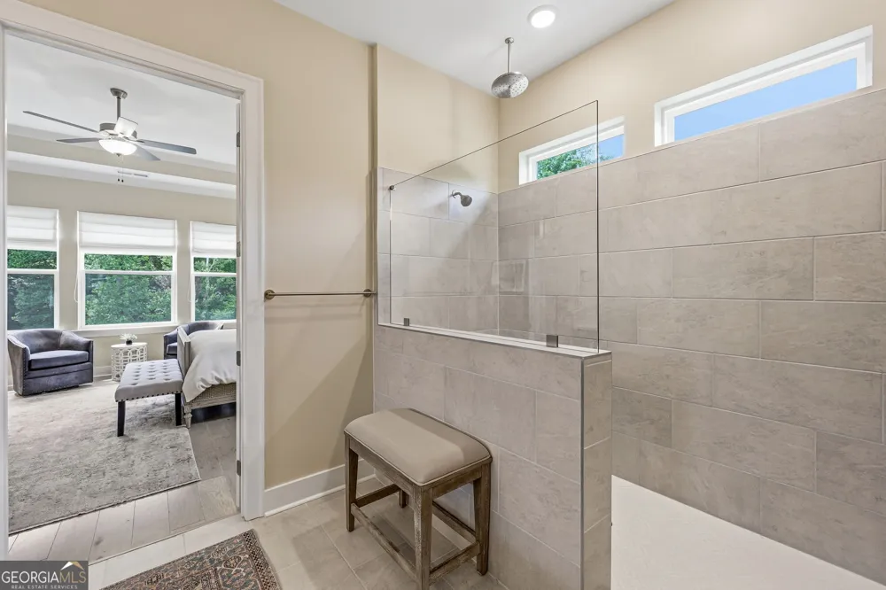 7012 Cottage Grove DR Flowery Branch, GA 30542