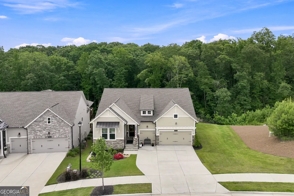 7012 Cottage Grove DR Flowery Branch, GA 30542