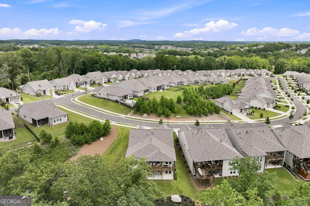 7012 Cottage Grove DR Flowery Branch, GA 30542