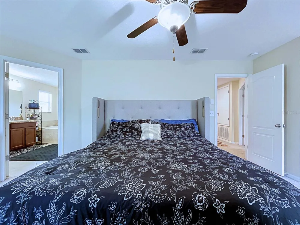 18607 BRIAR OAKS DRIVE Hudson, FL 34667