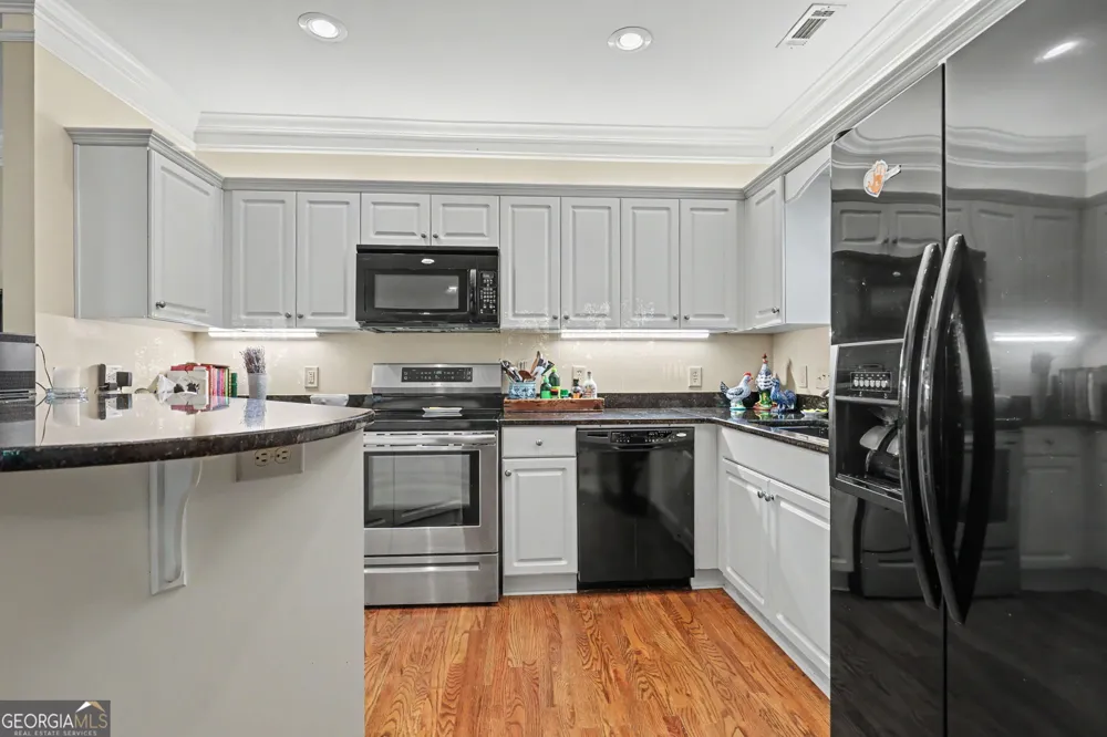 571 Killearney WAY Clayton, GA 30525