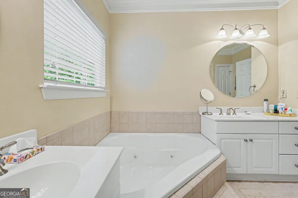 571 Killearney WAY Clayton, GA 30525
