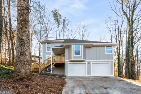 3412 Belleford CT NE