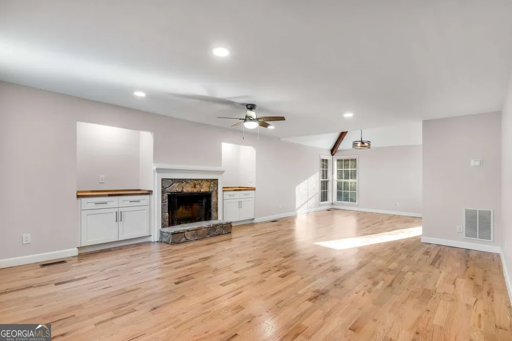 3412 Belleford CT NE Roswell, GA 30075