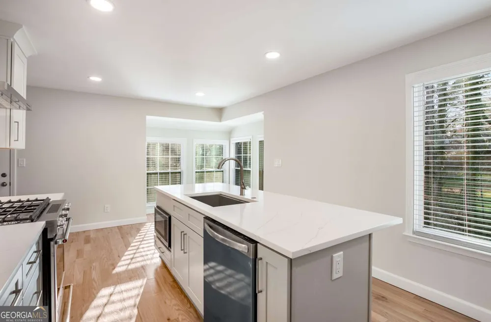 3412 Belleford CT NE Roswell, GA 30075