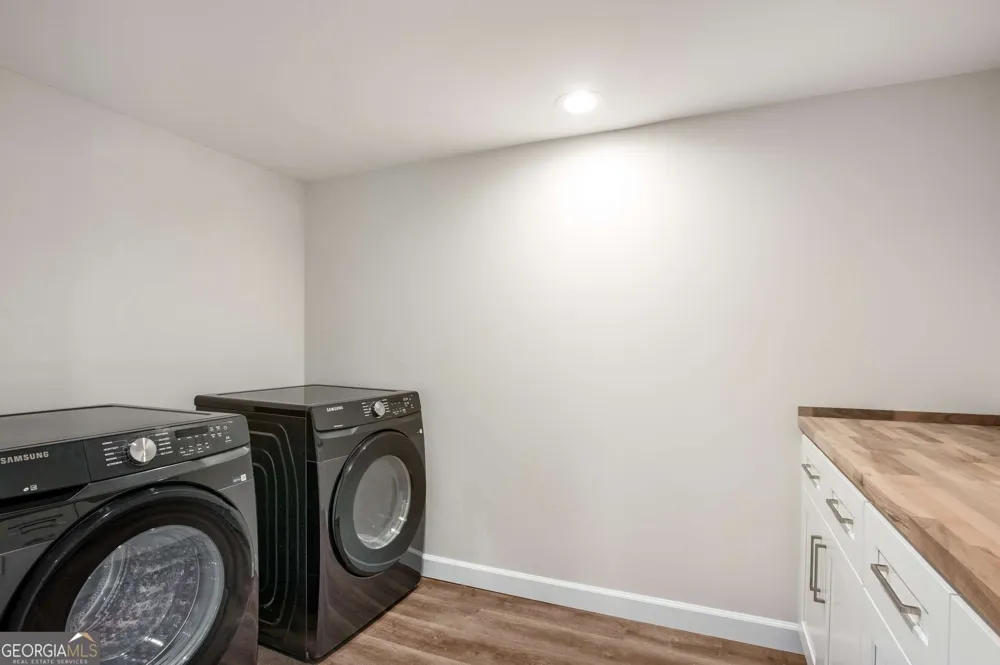 3412 Belleford CT NE Roswell, GA 30075