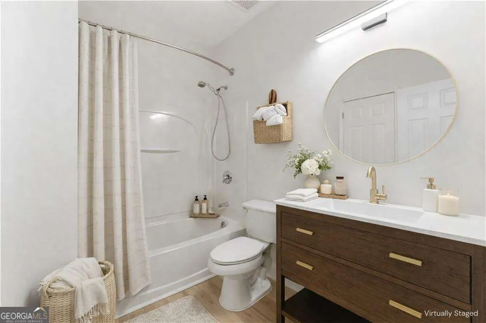 3458 Lockmed DR Peachtree Corners, GA 30092