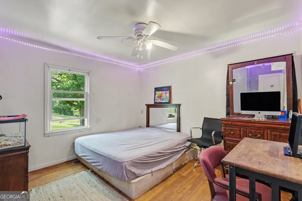 127 White ST Tallapoosa, GA 30176