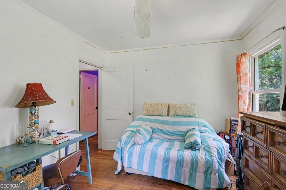 127 White ST Tallapoosa, GA 30176