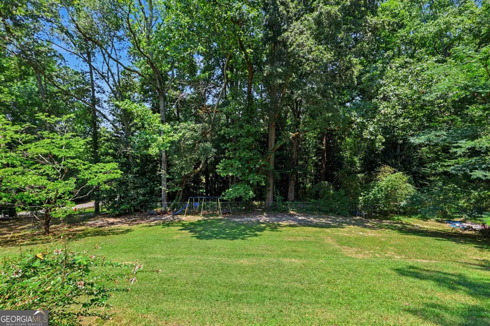 127 White ST Tallapoosa, GA 30176