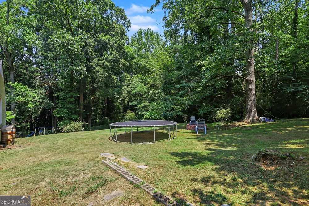 127 White ST Tallapoosa, GA 30176