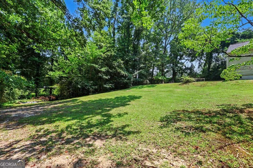127 White ST Tallapoosa, GA 30176