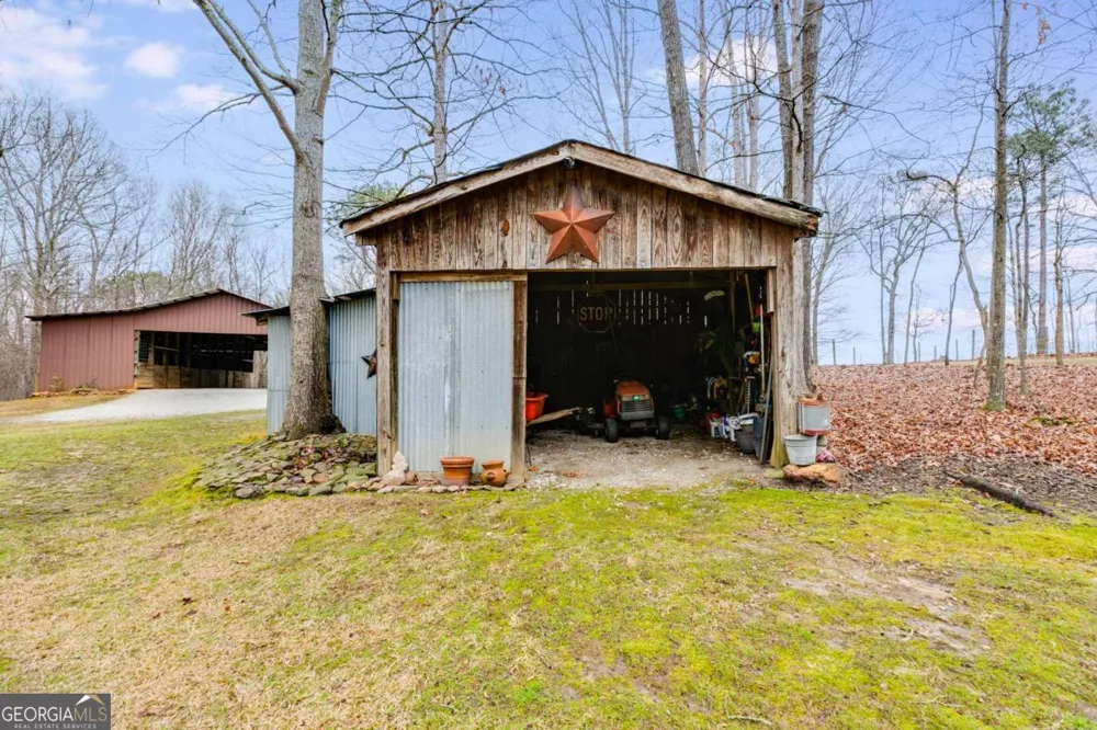 630 Stoney Point RD Bowdon, GA 30108